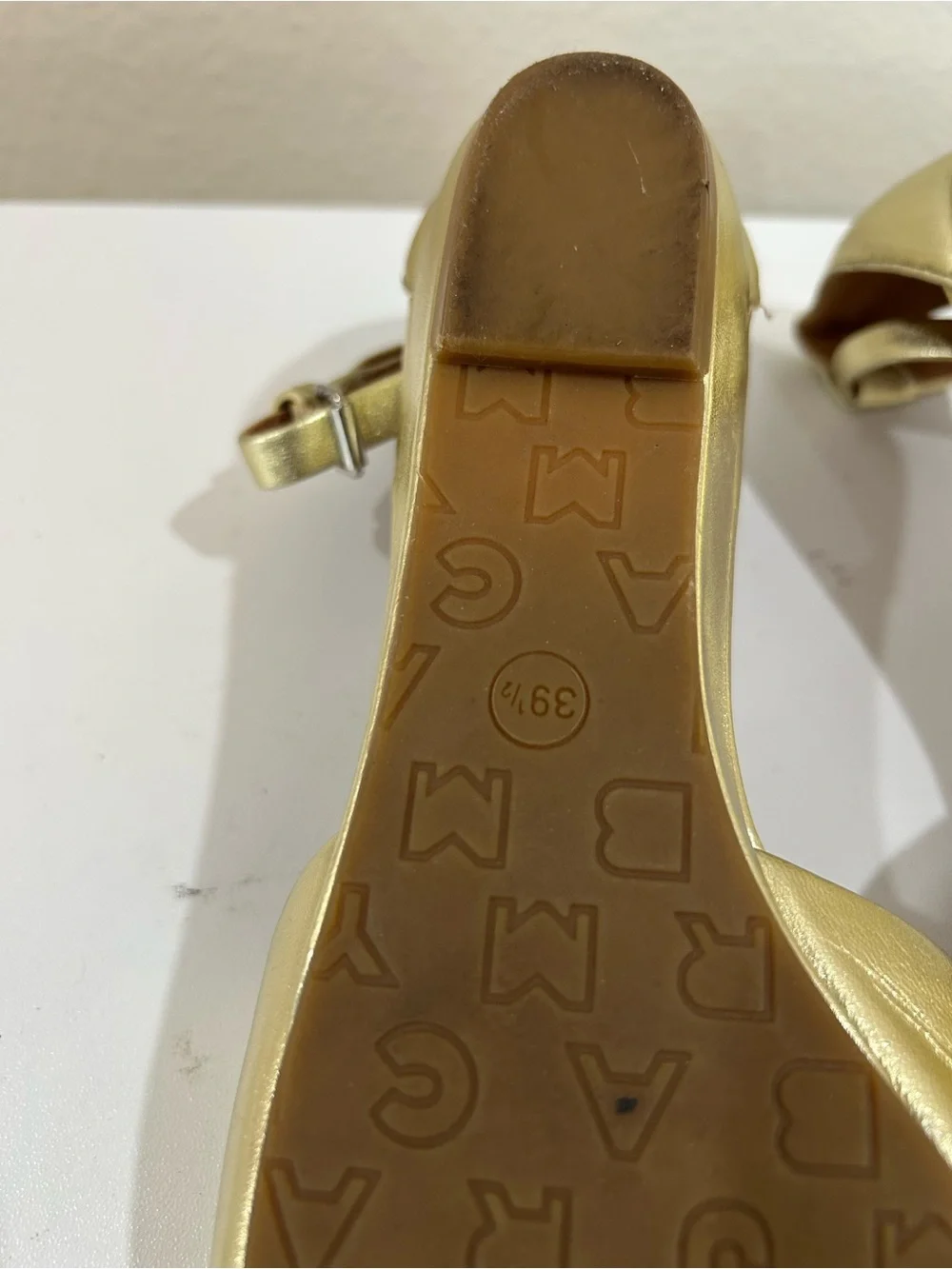 Marc Jacobs Gold Leather Shoes Open-Toe Wedge Sandal, Size US 9.5, IT 39.5